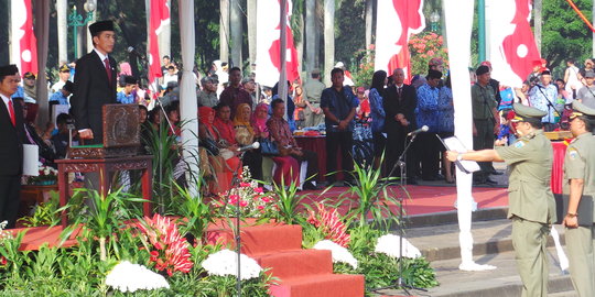 Presiden Jokowi silaturahmi dengan Paskibraka di Istana Bogor