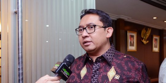 Dugaan salah prosedur Kejagung, Fadli minta Jokowi evaluasi Prasetyo