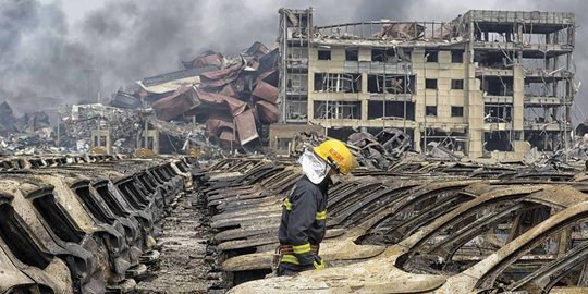 Pelabuhan Tianjin meledak, Toyota kebakaran jenggot