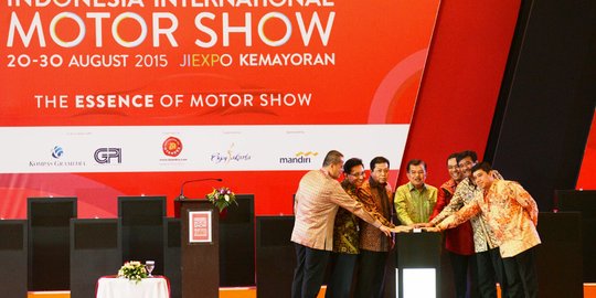 JK: Di kota besar, mobil menjadi kebutuhan pokok