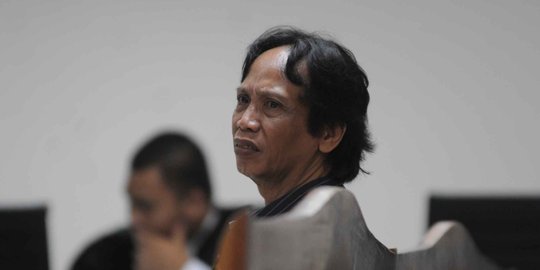 Kasus korupsi siap siar, Mandra didakwa rugikan negara Rp 12 miliar