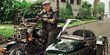 Gagahnya Presiden Soeharto saat geber moge Harley Davidson