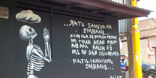 Tolak sampah visual, warga Denpasar bikin graffiti kritik 