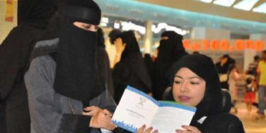 Berjuang 5 tahun, akhirnya wanita Saudi bisa ikut pemilu