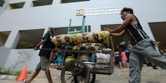 Ahok sebut rusunawa untuk warga Kampung Pulo ada perpustakaan anak