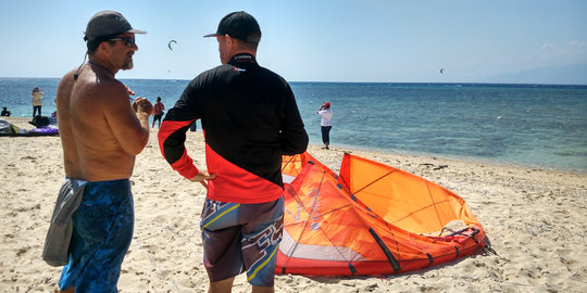 Banyuwangi jadi tuan rumah Tabuhan Island Pro Kiteboarding 