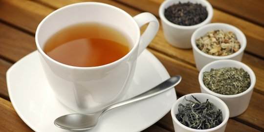 Mana yang lebih sehat, teh hijau atau teh hitam?