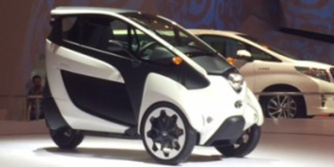 Toyota pamer i-Road di GIIAS 2015, mobil listrik masa depan
