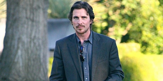 Christian Bale akan jadi penemu mobil Ferrari
