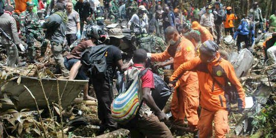 Tim DVI berhasil identifikasi dua balita korban Trigana Air