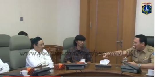 Video perdebatan sengit Ahok dan warga Kp Pulo sebelum digusur