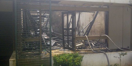 Rumah yang terbakar di Widya Chandra milik keluarga Sampoerna