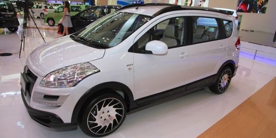 Menengok Suzuki Ertiga Crossover di GIIAS 2015  merdeka.com