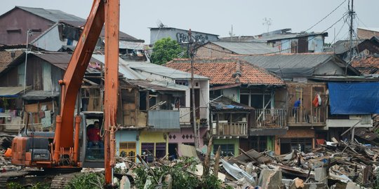 Ngadu ke LBH, warga Kampung Pulo merasa dibohongi Pemprov DKI