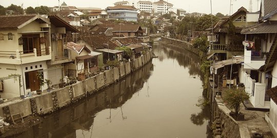 Ganjar minta pengelolaan permukiman dekat sungai tiru Kali Code