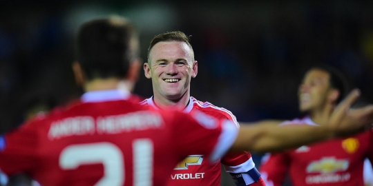 Cetak hattrick, Herrera ikut bahagia untuk Rooney