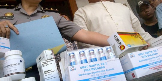 Di Bandung, ada obat aborsi dijual di toko alat listrik