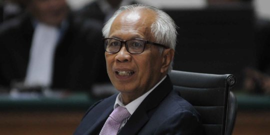 OC Kaligis didakwa suap hakim & panitera PTUN Medan