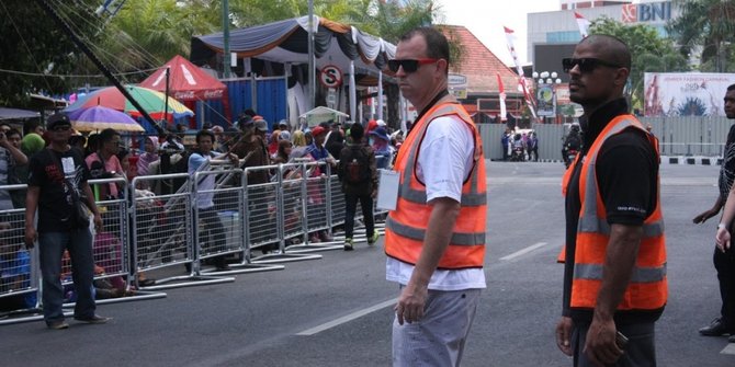 Sisi lain di balik meriahnya Jember Fashion Carnaval 2015 