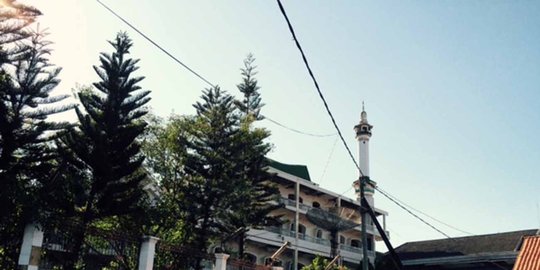 masyurat dikenal dermawan rev3