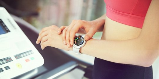 Gear S2, smartwatch terbaru Samsung dengan penyimpanan 4 GB