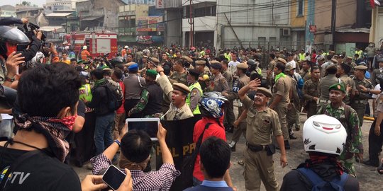 Cinta terkubur di Kampung Pulo