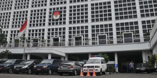 Usai bertemu KPU, PAN dan Demokrat yakin Pilkada Surabaya lanjut