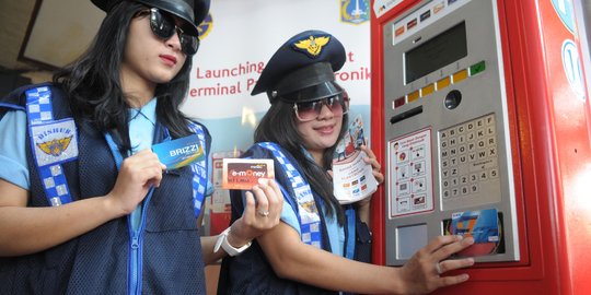 Ahok targetkan semua jalan dipasang Terminal Parkir Elektronik