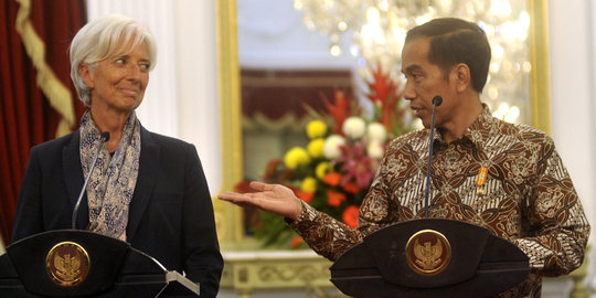Jokowi tegaskan bertemu bos IMF bahas ekonomi global, bukan utang