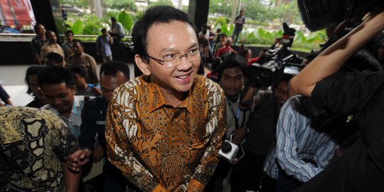 Malas urusan dengan polisi, Ahok pakai Biro Hukum laporkan PNS nakal