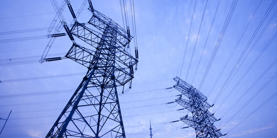 Gardu PLN di Kembangan terbakar, listrik di Jakbar & Tangerang padam