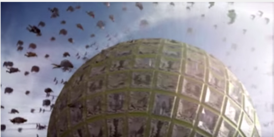 Wahana menantang adrenalin ini pernah dirancang di berbagai negara