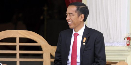 Jokowi sebut satelit LAPAN A2 bisa pantau keluar masuk kapal asing