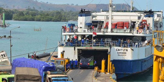 Menteri Rini targetkan seluruh kapal Pelni dan ASDP pakai gas 2016