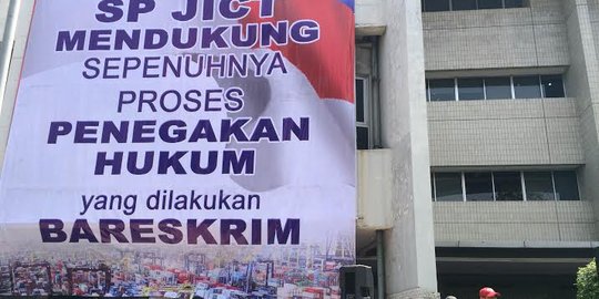 Pekerja JICT kompak buat aksi tolak Komjen Budi Waseso dicopot