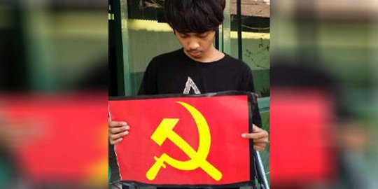Pasang dan cetak poster palu arit di kos, mahasiswa Untag diamankan