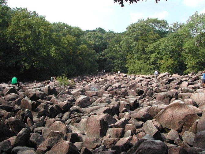 ringing rocks park as