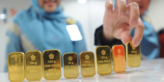 Makin berkilau, harga emas naik Rp 2.000 di akhir pekan
