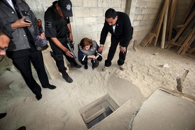 terowongan pelarian gembong narkoba el chapo
