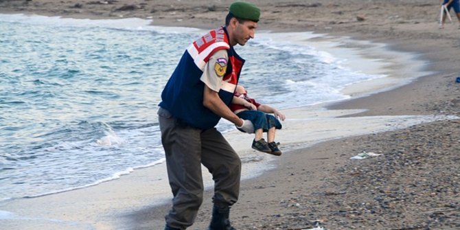 Ini curahan hati polisi yang angkat jasad bayi pengungsi Suriah