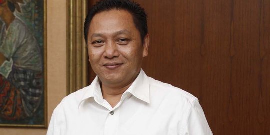 Adhie Massardi: Proyek listrik dikapling keluarga penguasa RI!