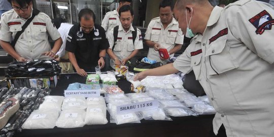 115 Kg sabu dan 5.450 pil ekstasi hasil Operasi Nila Jaya diamankan