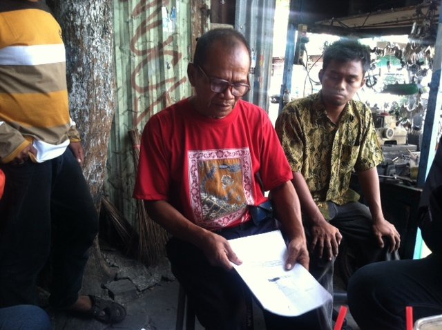 budiono tukang kunci dituntut 1 m