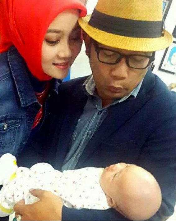 kemesraan ridwan kamil dan istri