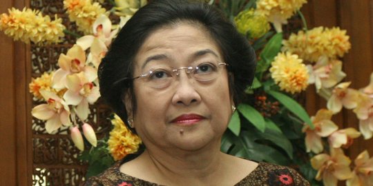 Megawati jenguk JK di rumah dinas