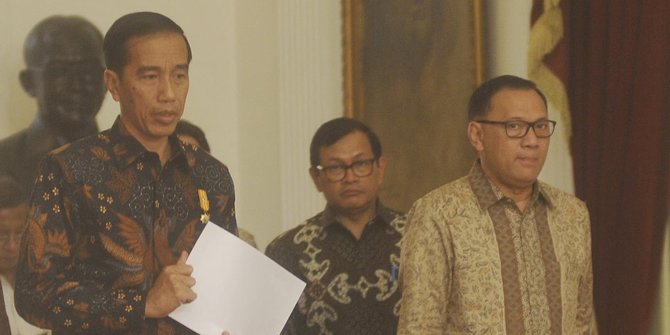 Jokowi minta Panglima TNI segera atasi kabut asap di Pekanbaru