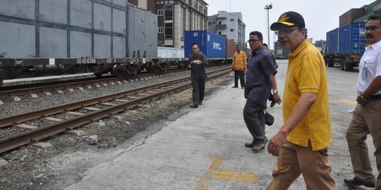 Empat BUMN kena jurus kepret Menko Rizal Ramli