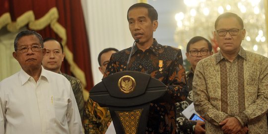 Gaya Jokowi di tengah ekonomi lesu