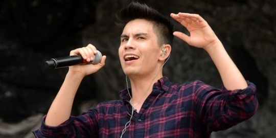 Tampil membuka konser Bon Jovi, Sam Tsui dapat tekanan besar