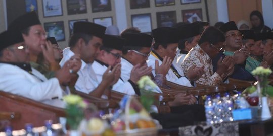 Peserta Munas PKS doakan Indonesia segera turun hujan